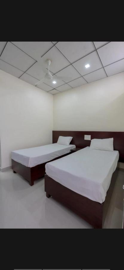 Masterkey Deluxe Rooms Kochi Exterior photo